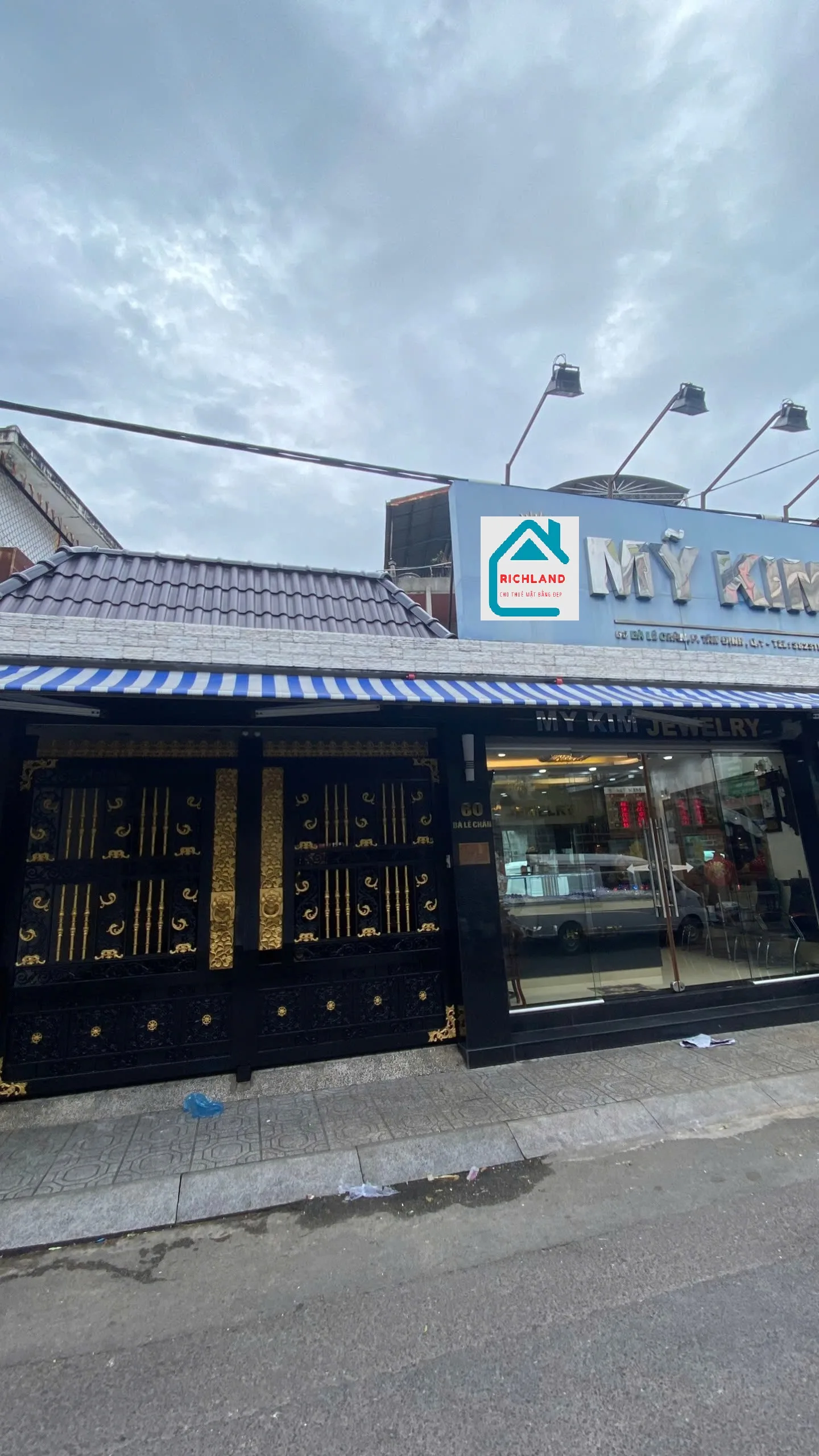 Cho thuê Nhà mặt tiền 60-60A Bà Lê Chân, Phường Tân Định, Quận 1. Giá 140 Triệu