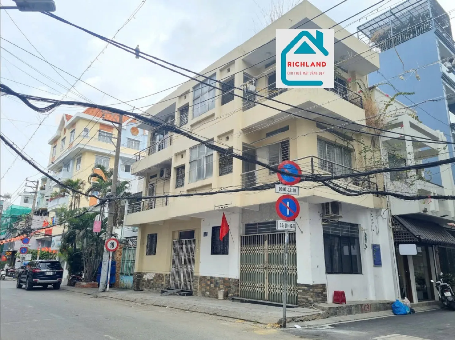 Cho thuê nhà Góc 2MT: 12 Đoàn Thị Điểm, P.1, Q.Phú Nhuận. Giá 39 Triệu
