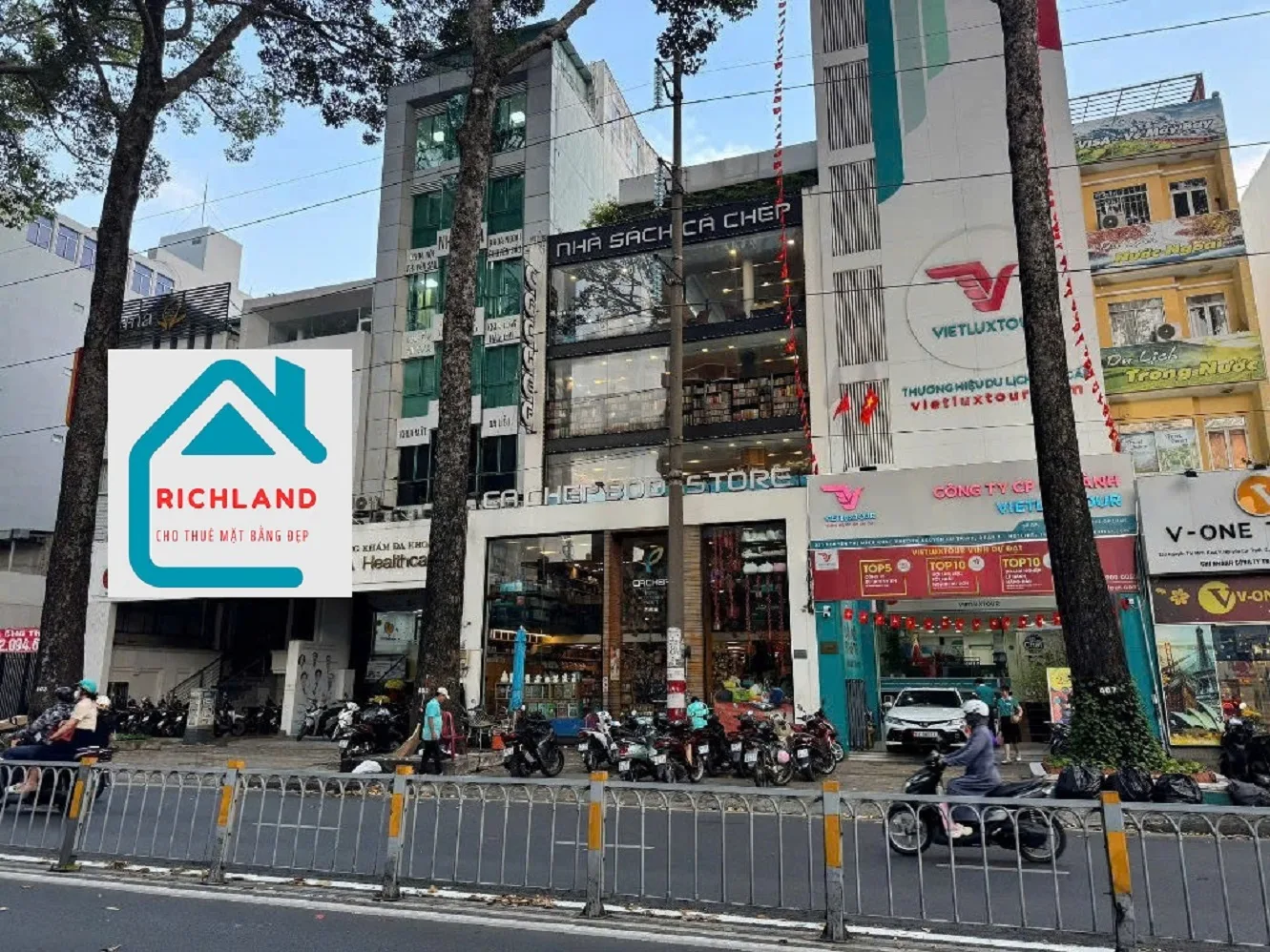 Cho thuê nhà  Mặt Tiền 223 Nguyễn Thị Minh Khai, P.Nguyễn Cư Trinh, Quận 1. Giá 12.000$