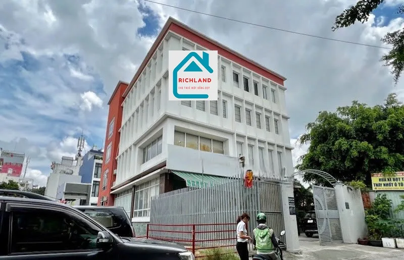 Cho thuê nhà: 320/1A Trường Chinh, P.13, Q.Tân Bình. Giá 160 Triệu