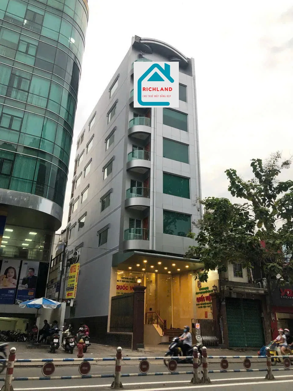 Cho thuê Nhà Góc 2MT: 2A1 Nguyễn Thị Minh Khai - P.Đakao Quận 1_Giá 370 Triệu