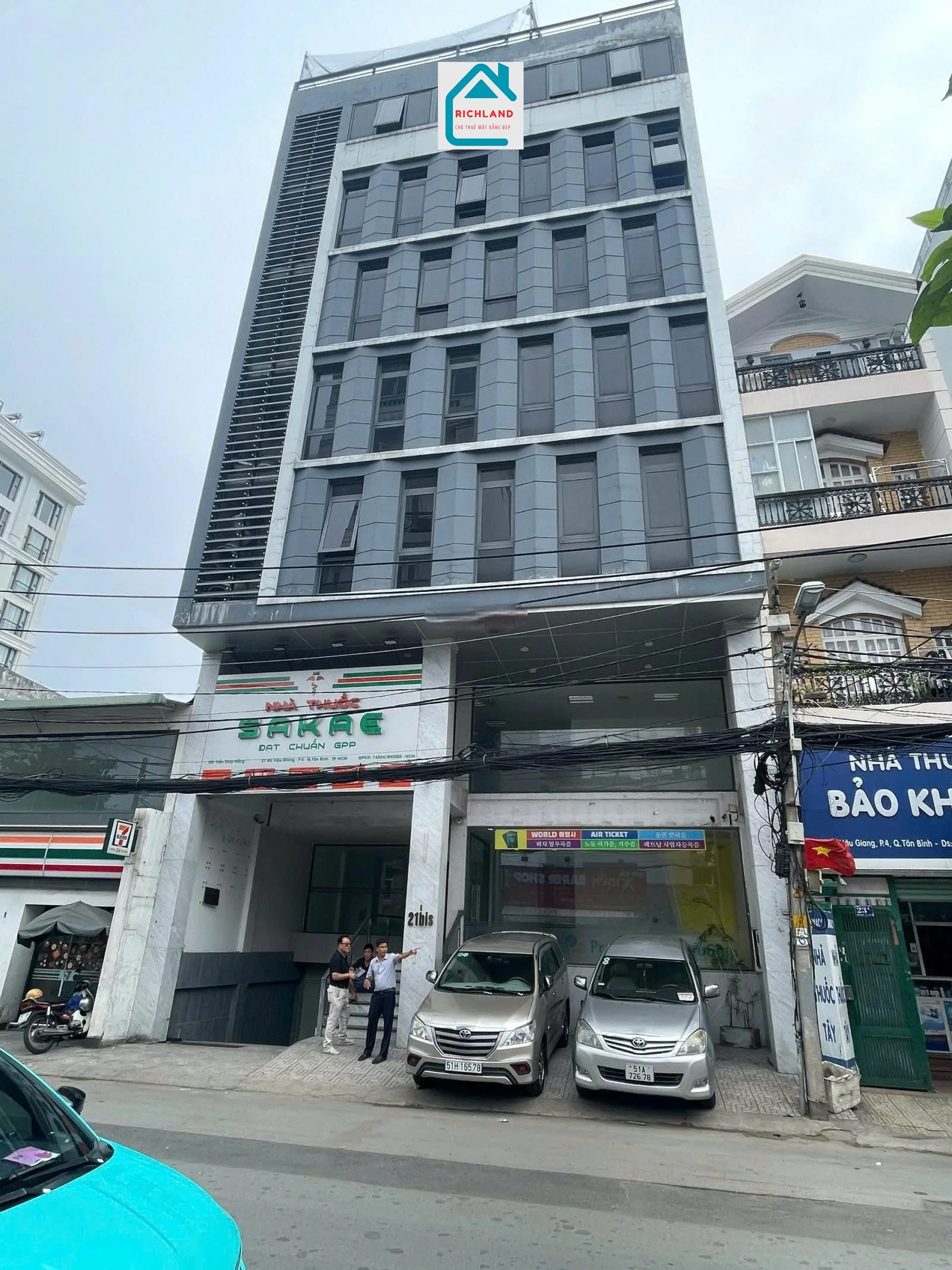 Cho thuê nhà 21bis Hậu Giang, P.4, Q.Tân Bình. Giá 350 Triệu