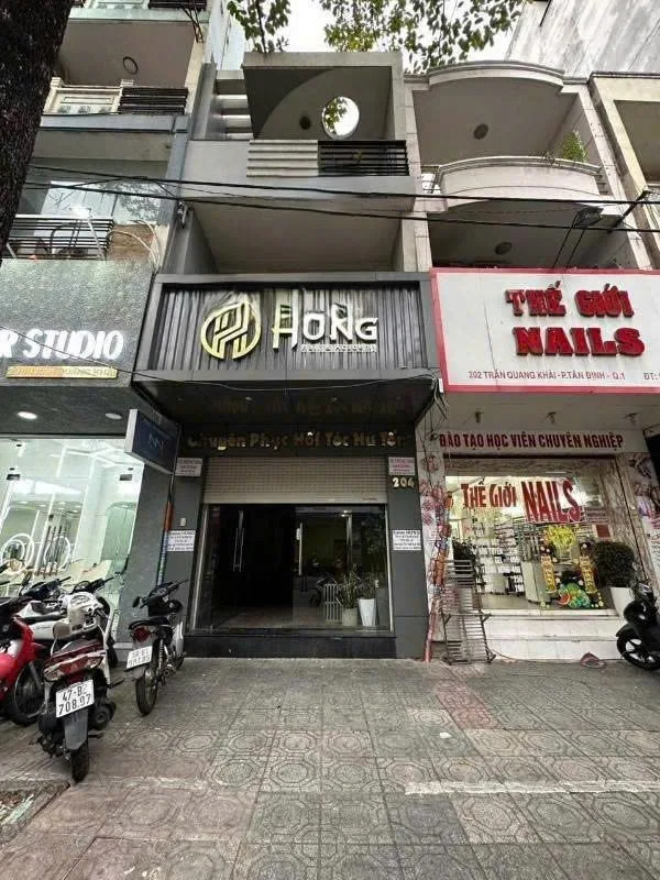 Cho thuê nhà 204 Trần Quang Khải P.Tân Định, Quận 1, Tp.HCM. Giá 65 Triệu
