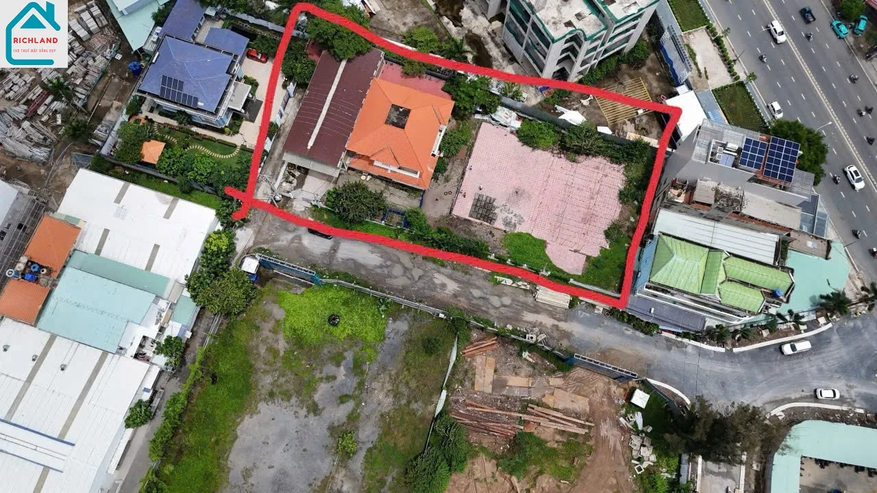 Cho thuê biệt thự + đất 2.000m2  Số 9 Đường Tên Lửa, P. Bình Trị Đông B, Q. Bình Tân, TP.HCM. Giá 15