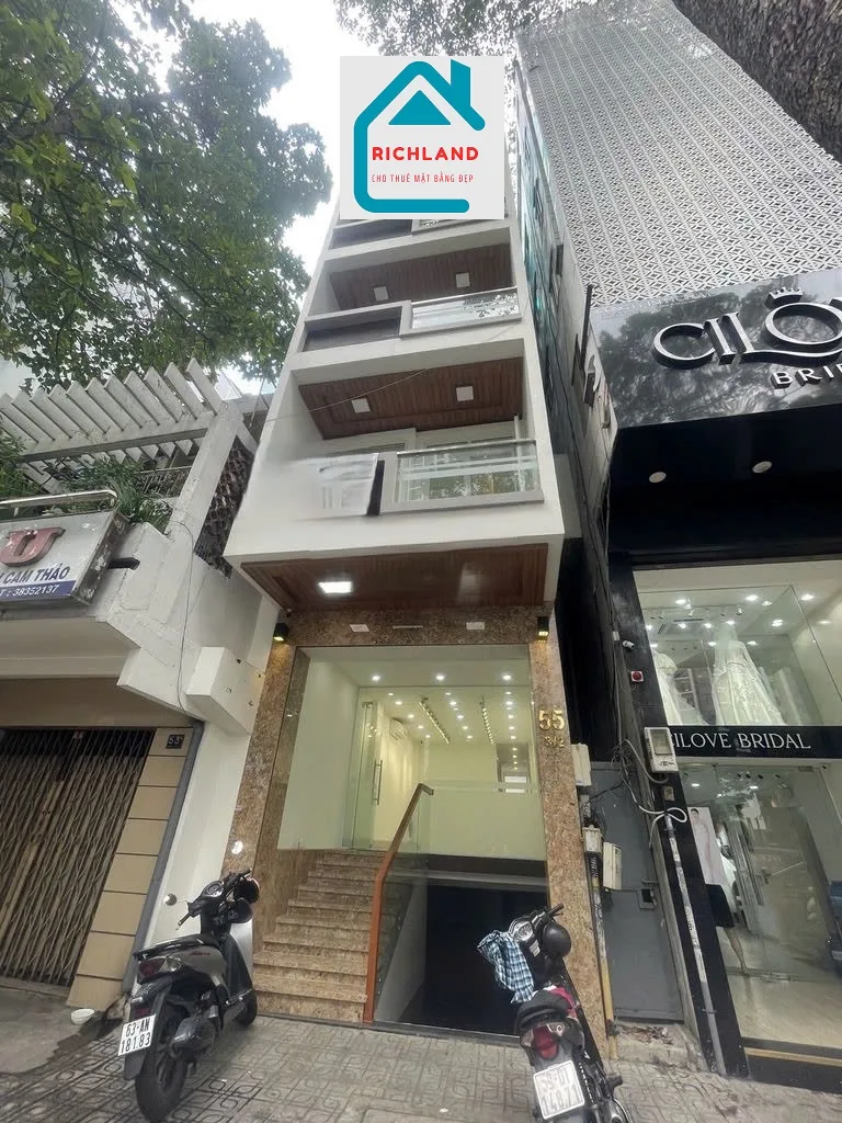 Cho thuê nhà mặt tiền 55 Đường 3/2 P.11, Quận 10. Giá 85 Triệu