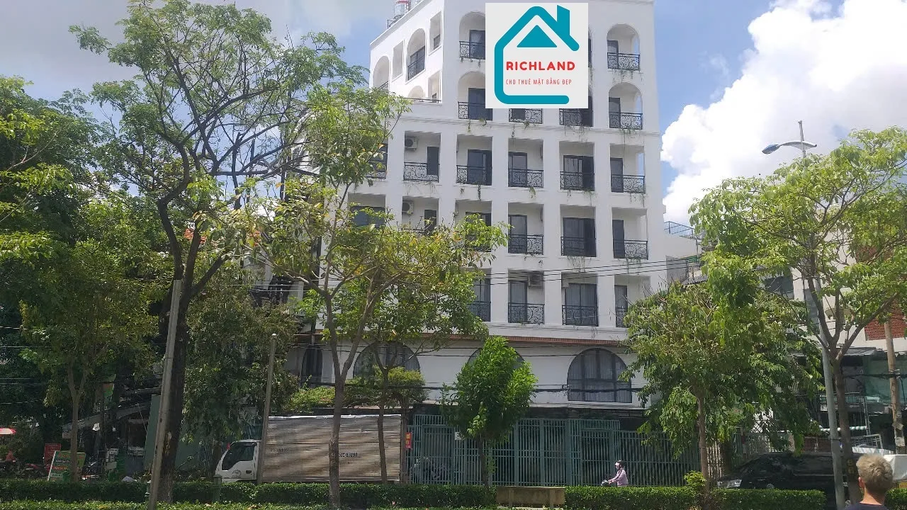 Cho thuê Tòa Nhà: 20 Phạm Huy Thông, P.7, Quận Gò Vấp. Giá 130 Triệu
