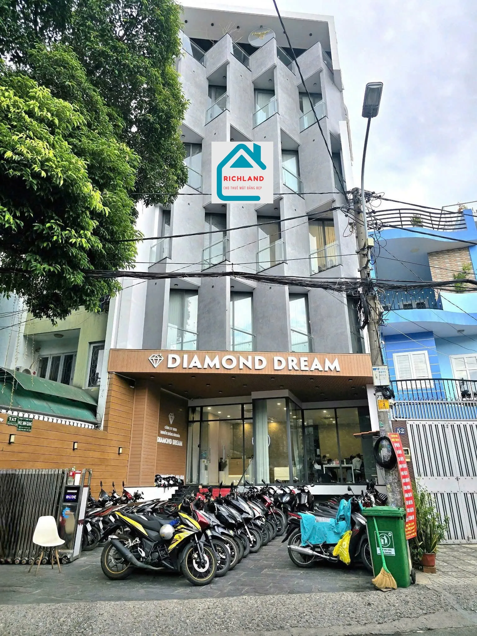 Cho thuê 54–56 HOÀNG DƯ KHƯƠNG, P.12, QUẬN 10 – TÒA NHÀ MỚI, ĐẦY ĐỦ PCCC. Giá 140 Triệu