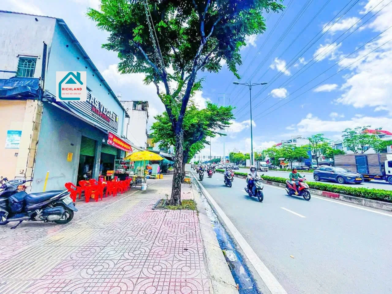 Cho Thuê Nhà Nhà Mặt Tiền 410 Phạm Văn Đồng, Phường 11, Quận Bình Thạnh. Giá 85 Triệu