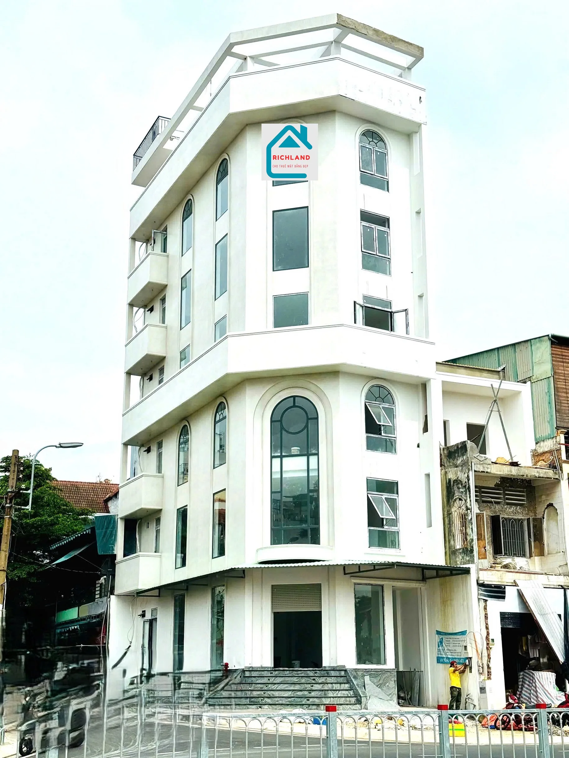 Cho Thuê Nhà GÓC 2MT: 197 Dương Quảng Hàm, Phường 06, Quận Gò Vấp, TPHCM. Giá 170 Triệu