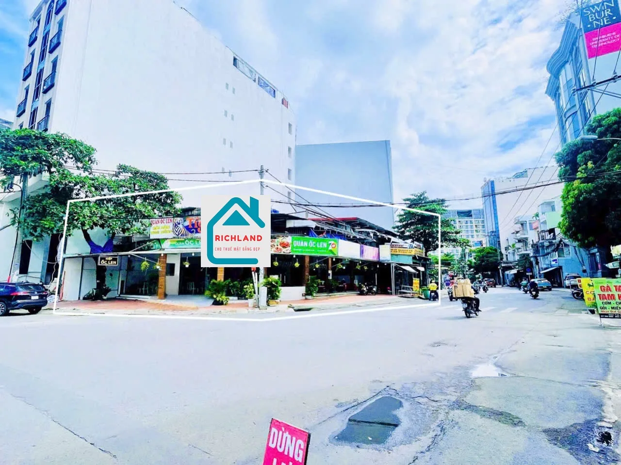 Cho Thuê Nhà GÓC 2MT: B84 Bạch Đằng, Phường 02, Quận Tân Bình, TPHCM. Giá 130 Triệu