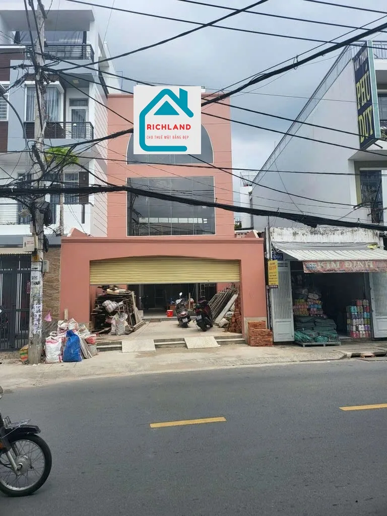 Cho thuê nhà mặt tiền 268 Hồng Lạc – Khu sầm uất Tân Bình. Giá 100 triệu