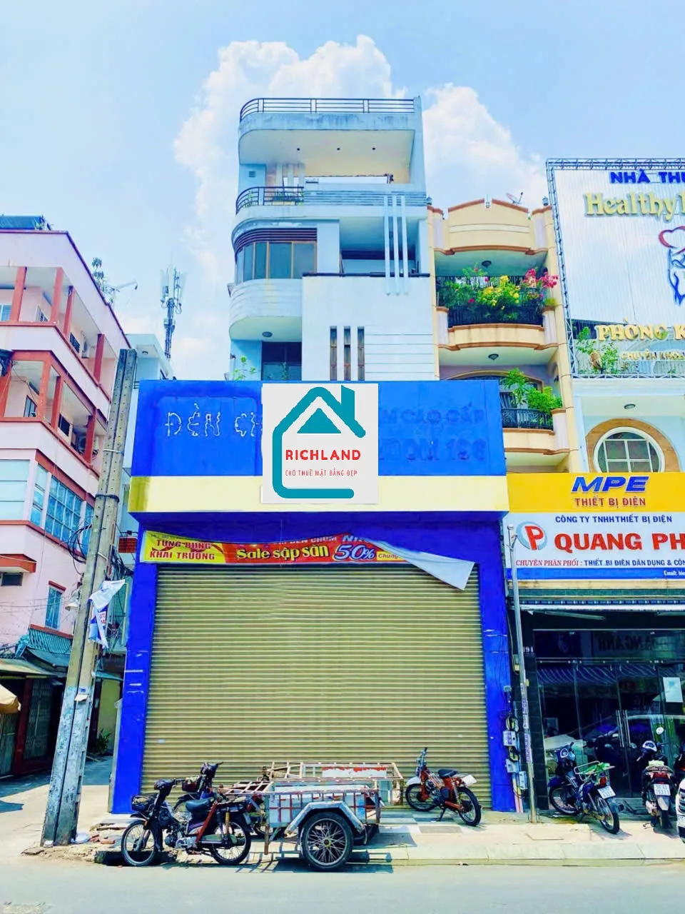 Cho Thuê Nhà GÓC 2MT: 196 Tô Hiến Thành, Phường 15, Quận 10, TPHCM. Giá 160 Triệu