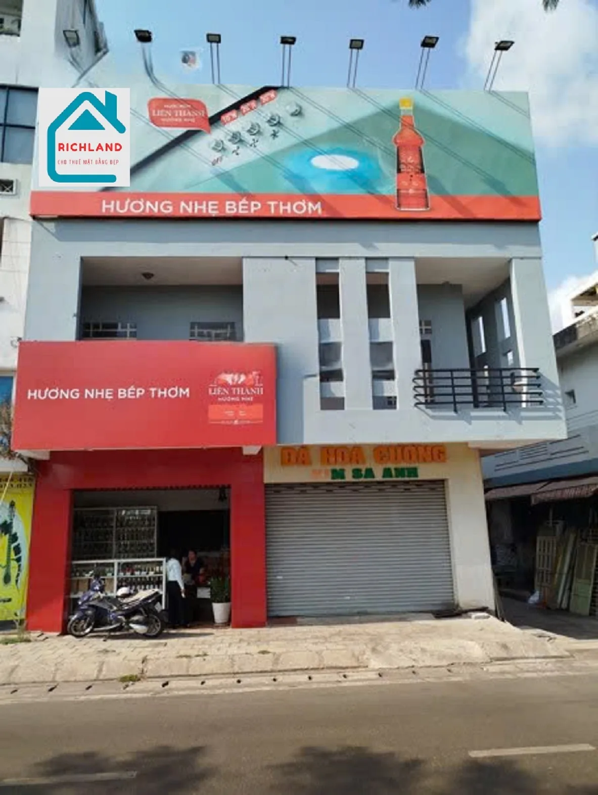 Cho thuê nhà mặt tiền 1182 Võ Văn Kiệt P.10 Quận 5. Giá thuê: 40 triệu