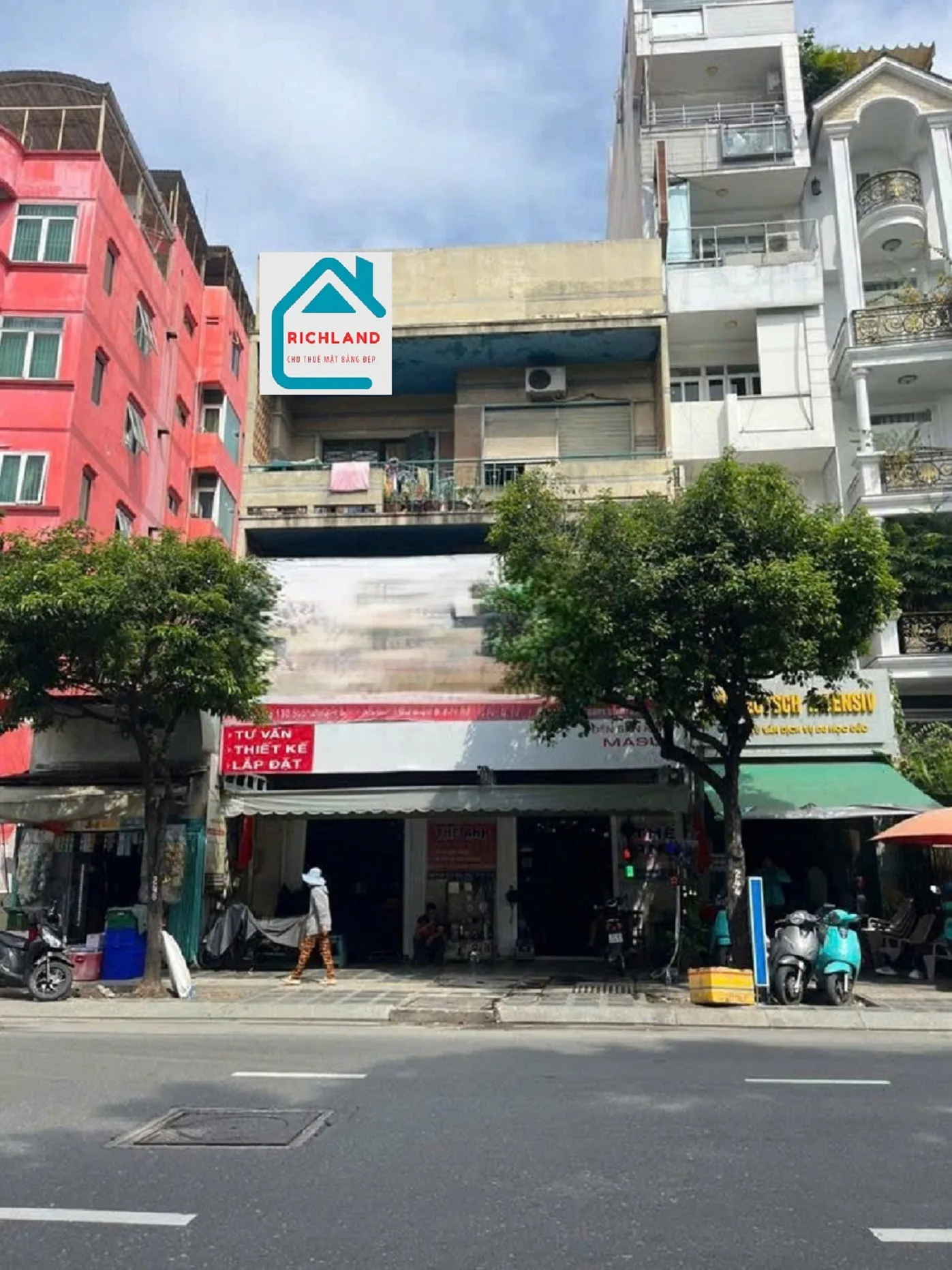 Cho thuê nhà 2 mặt tiền: 700 Điện Biên Phủ P.10 Quận 10. Giá thuê: 90 triệu