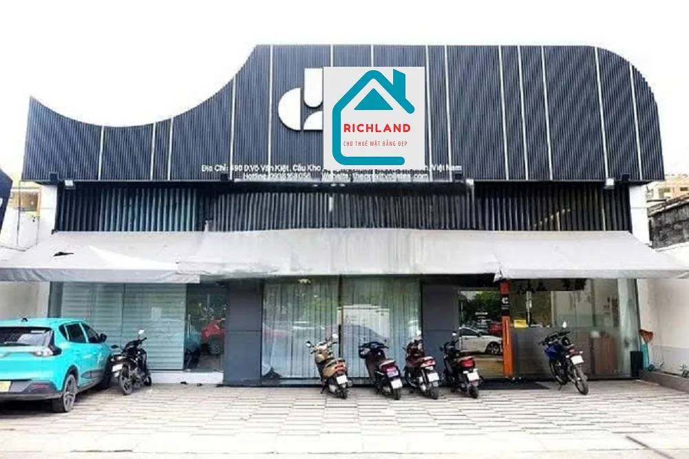 Cho Thuê Nhà Mặt Tiền 490 Võ Văn Kiệt, Phường Cầu Ông Lãnh, Quận 1, TPHCM. Giá 180 triệu