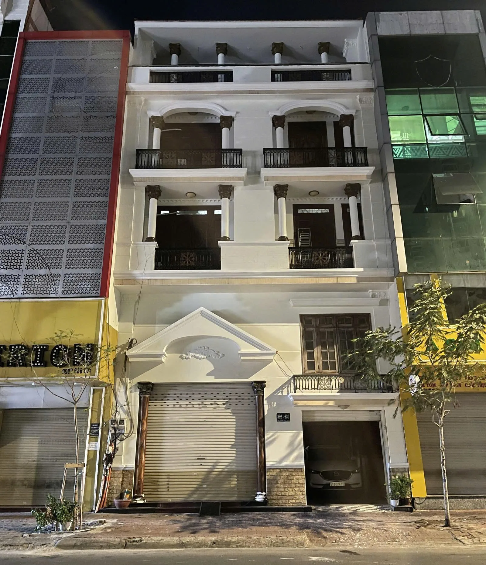 CHO THUÊ NHÀ MẶT TIỀN: 330-332 CAO THẮNG, P.12, Q.10. GIÁ 220 TRIỆU