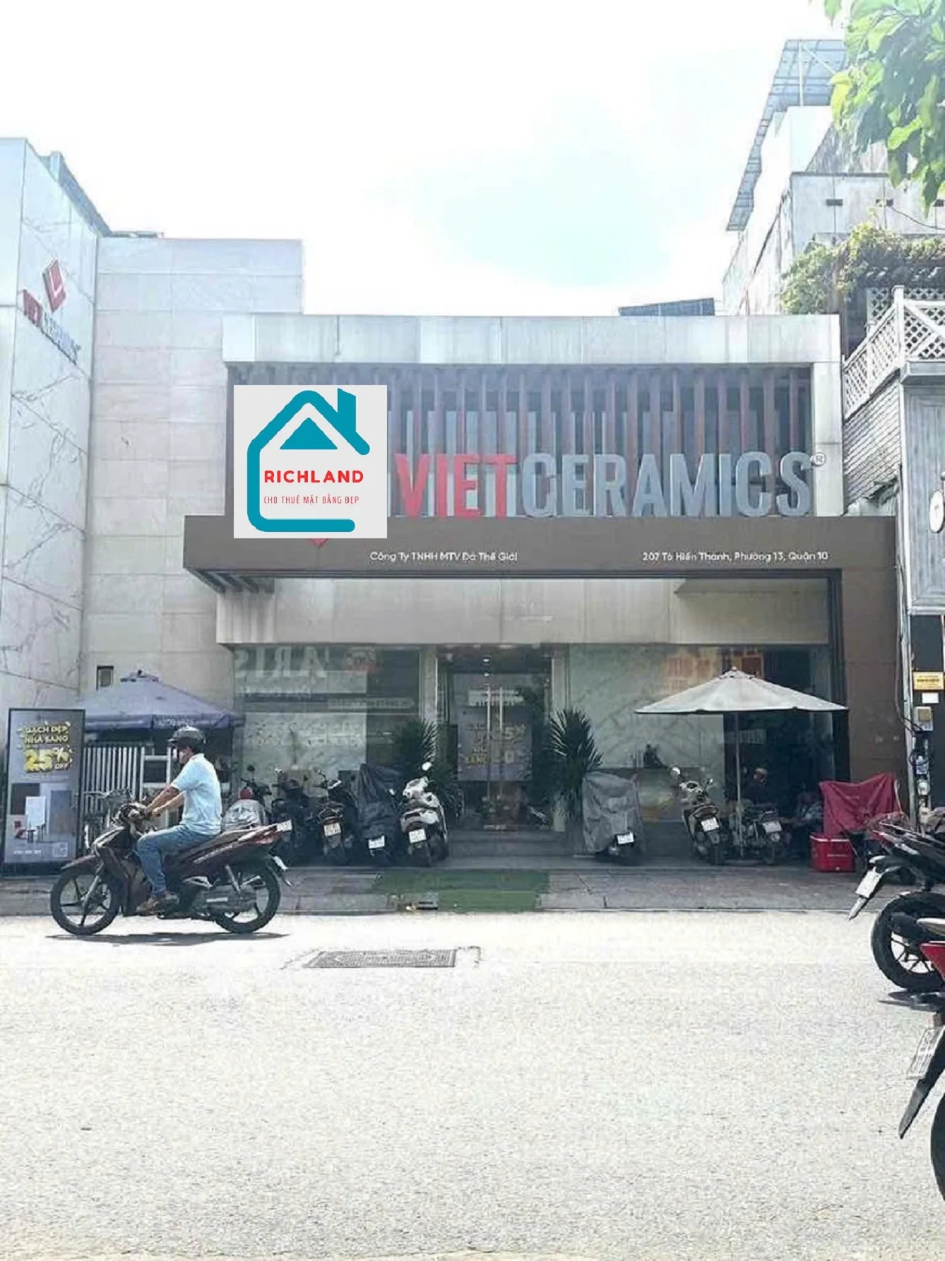 Cho thuê nhà mặt tiền: 207 Tô Hiến Thành, P. 13, Quận 10. Giá 350 triệu