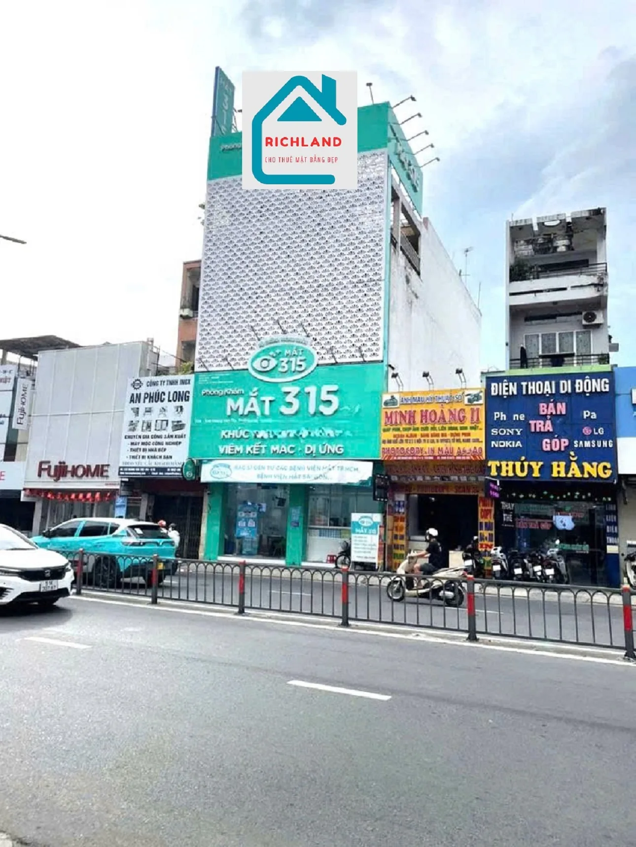 Cho thuê nhà mặt tiền 228-230 Hoàng Văn Thụ, Quận Tân Bình. Giá 120 triệu
