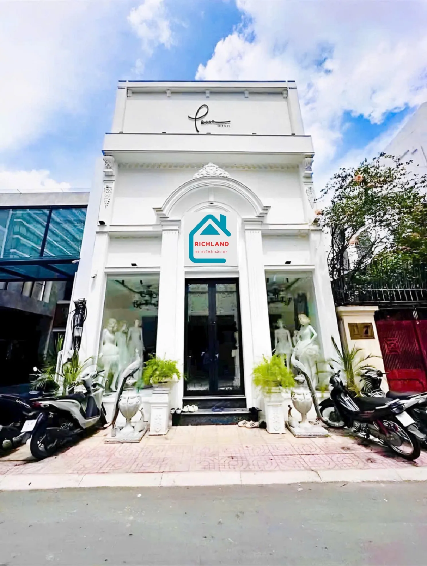 Cho thuê nhà mặt tiền: 17 NGUYỄN THỊ DIỆU, PHƯỜNG VÕ THỊ SÁU, QUẬN 3. Giá 100 Triệu