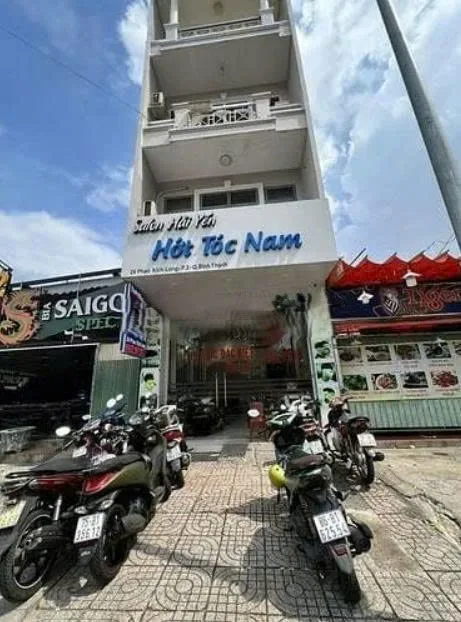 Cho thuê nhà mặt tiền 26 Phan Xích Long, P.3, Q.Bình Thạnh. Giá 48 triệu