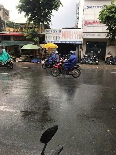 CHO THUÊ NHÀ MẶT TIỀN 92D NGUYỄN THÁI SƠN – VỊ TRÍ ĐẮC ĐỊA ĐỐI DIỆN BV 175 . GIÁ 50 TRIỆU