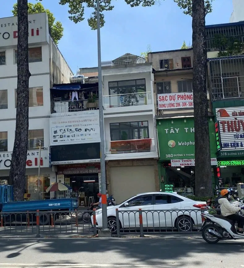 Cho thuê nhà mặt tiền 382 Đường 3/2, P.12, Q.10. Giá 60 triệu