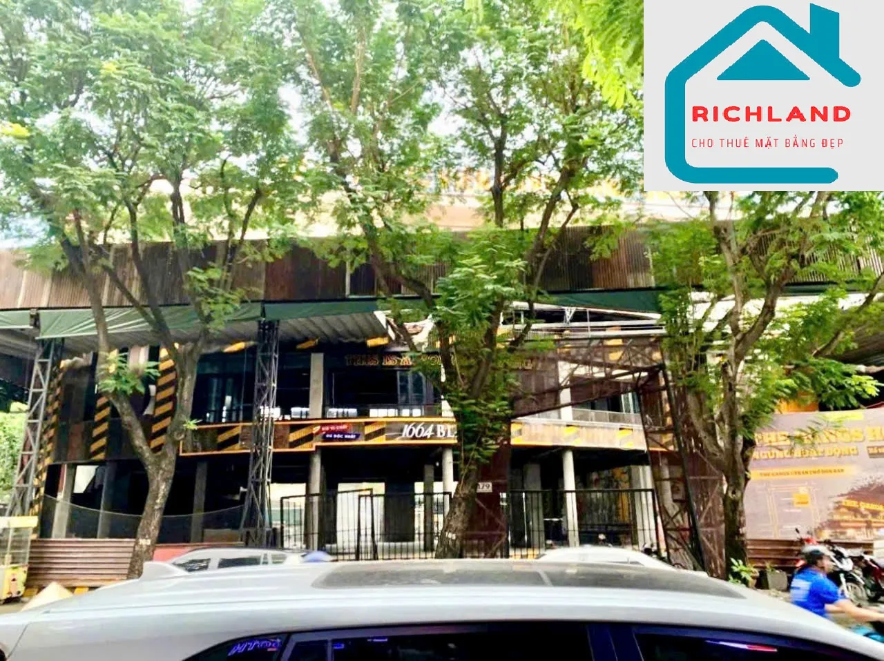 CHO THUÊ SIÊU PHẨM 2.500M² – 179 CAO THẮNG, QUẬN 10 – GÓC NGÃ TƯ SẦM UẤT. GIÁ 450 TRIỆU