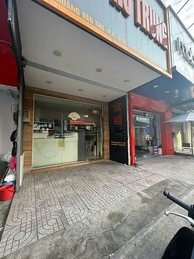 Cho thuê nhà mặt tiền:264 Hoàng Văn Thụ, Phường 4, Q.Tân Bình. Giá 30 triệu