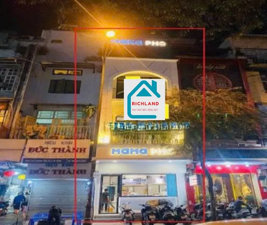  CHO THUÊ NHÀ MẶT TIỀN – 134 LÊ THÁNH TÔN, PHƯỜNG BẾN THÀNH, QUẬN 1. Giá 200 Triệu