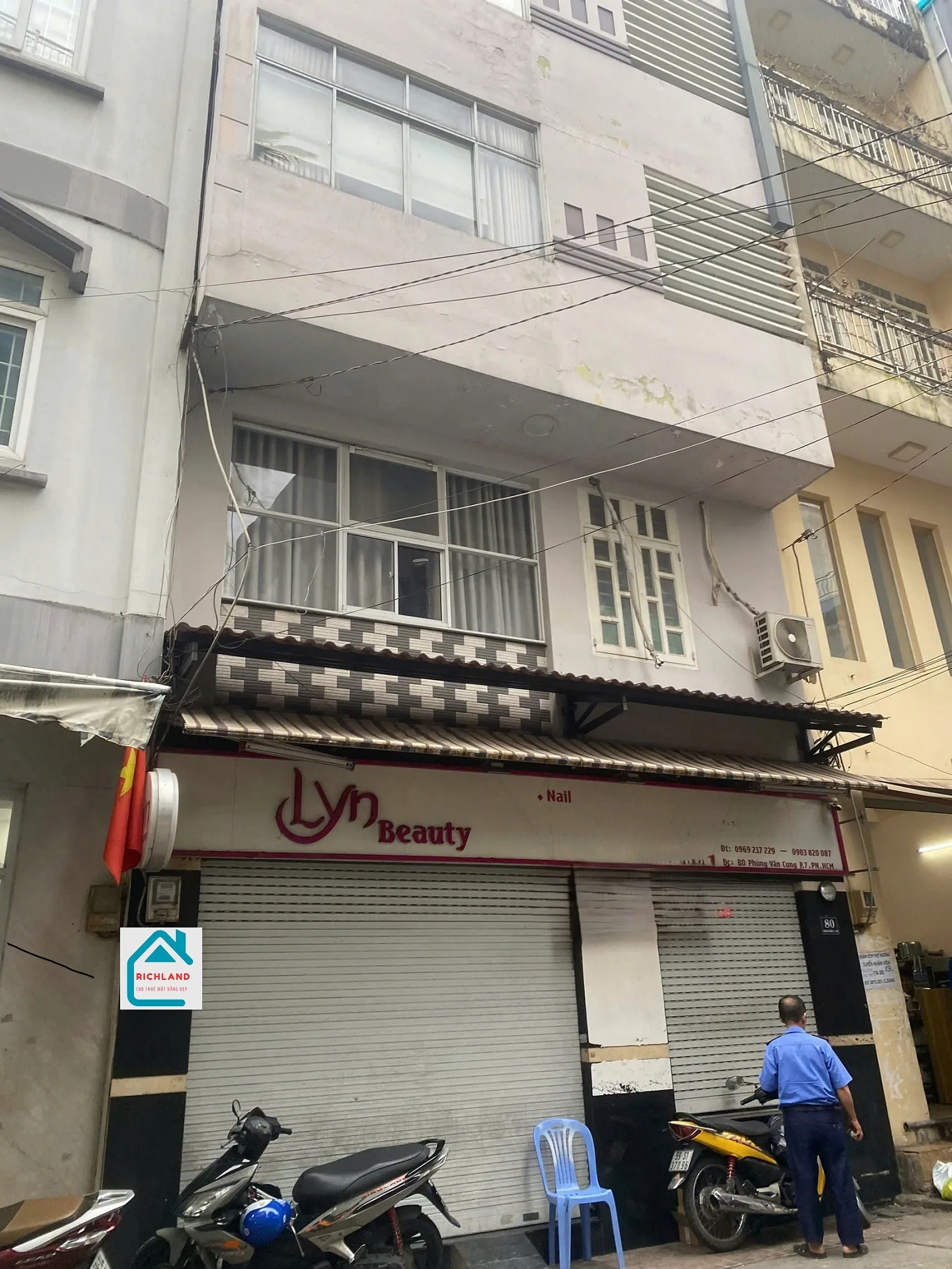 Cho thuê nhà mặt tiền: 80 Phùng Văn Cung, P.7, Q.Phú Nhuận. Giá 24 triệu