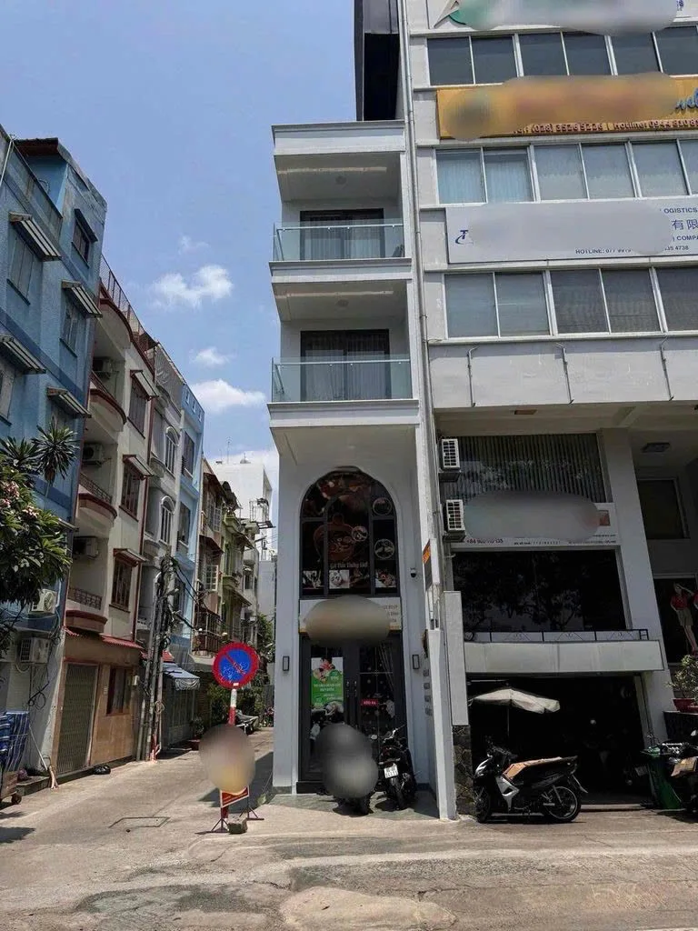 Cho thuê Nhà Góc 2 mặt tiền : 384 Nam Kỳ Khởi Nghĩa, Quận 3. Giá thuê : 45 triệu/tháng.