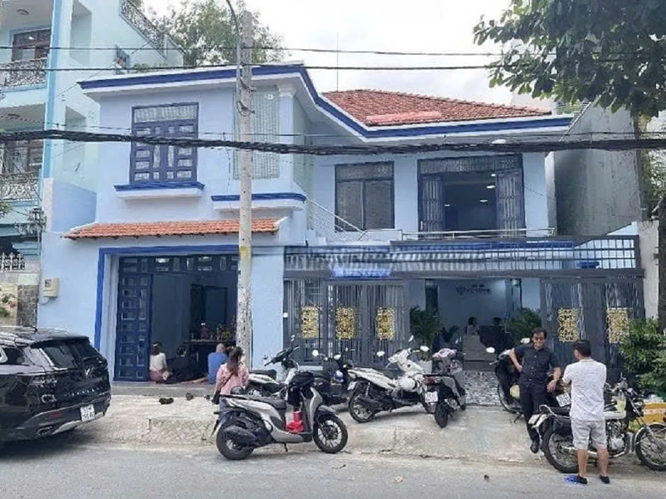 Cho thuê Nhà mặt tiền : 1 Đường A, Phường  Phú Thạnh, Quận Tân Phú. Giá thuê : 35 triệu/tháng