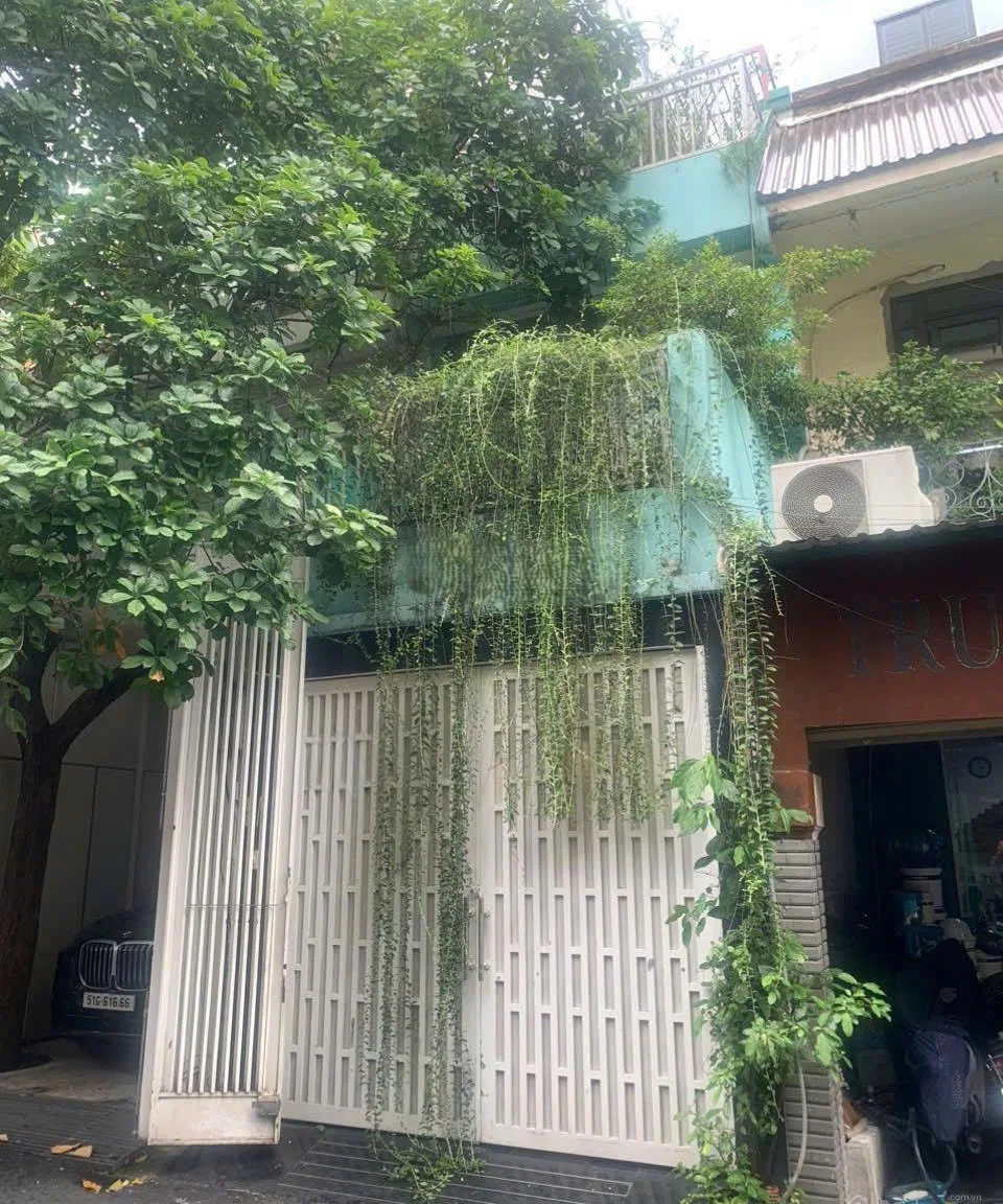 Cho thuê Nhà mặt tiền : 8A Trần Doãn Khanh, Quận 1. Giá thuê : 40 triệu/tháng