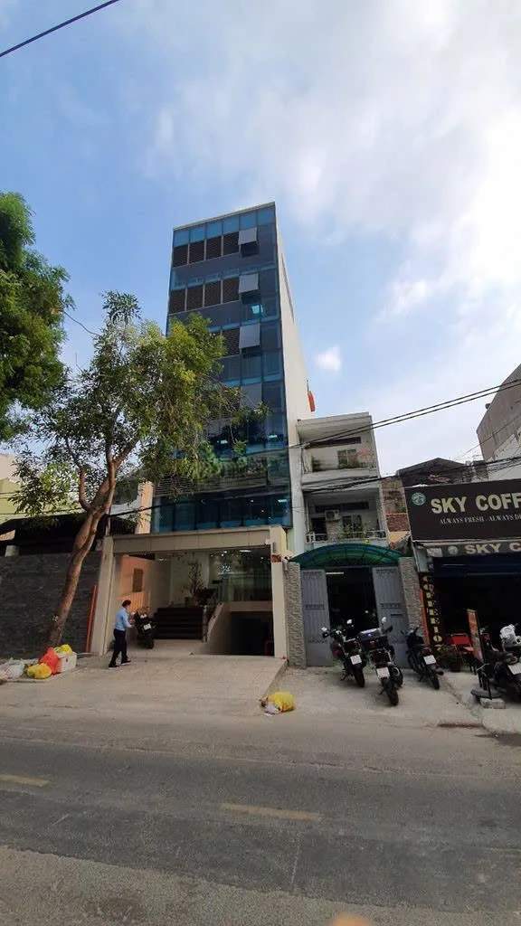 Cho thuê Nhà mặt tiền : 107A Hòa Hưng, Quận 10. Giá thuê : 160  triệu/tháng