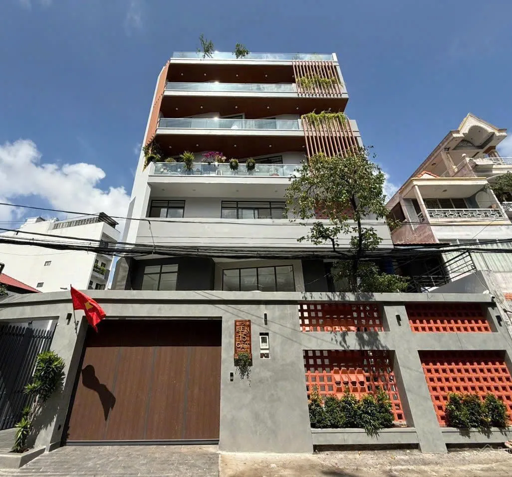 Cho thuê Nhà mặt tiền : 15 Bến Cát, Phường 7, Quận Tân Bình. Giá Thuê : 70 Triệu/tháng