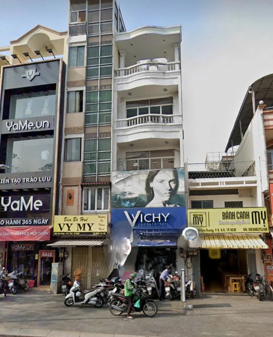 Cho thuê Nhà mặt tiền : 100 Hậu Giang, Phường 6, Quận 6. Giá thuê : 100 triệu/tháng