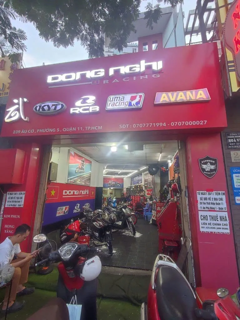 Cho thuê Nhà mặt tiền : 239 Âu Cơ, Phường 5, Quận 11. Giá thuê : 35 triệu/tháng