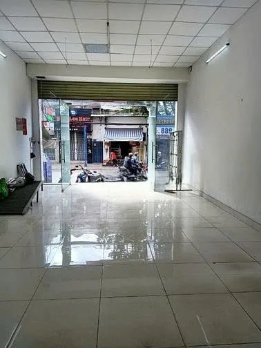 Cho thuê Nhà mặt tiền : 966 Âu Cơ, Phường 14, Quận Tân Bình. Giá thuê : 32 triệu/tháng