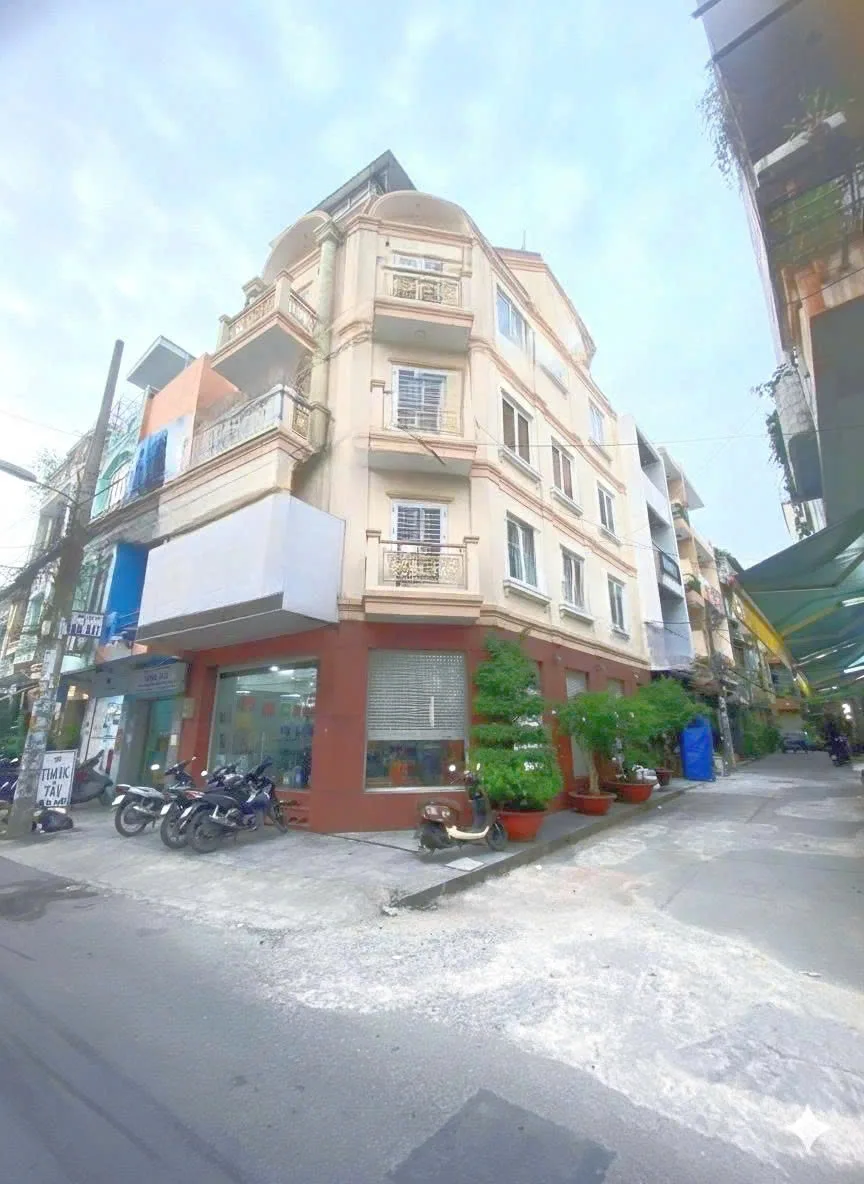Cho thuê Nhà mặt tiền : 70 - 72 Trần Kế  Xương, Quận Bình Thạnh. Giá thuê : 50 triệu/tháng