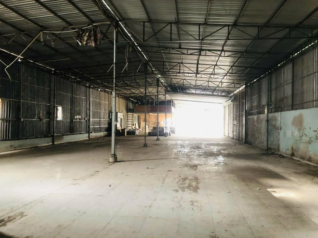 Cho thuê Nhà mặt tiền : 844 Quang Trung, Phường 8, Quận Gò Vấp. Giá thuê : 90 triệu/tháng/NET