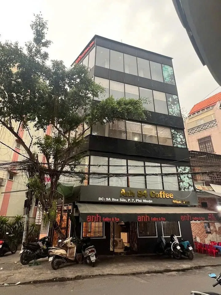 Cho thuê Nhà mặt tiền :  9A Hoa Sữa, Phường 7, Quận Phú Nhuận. Giá thuê : 40 triệu/tháng