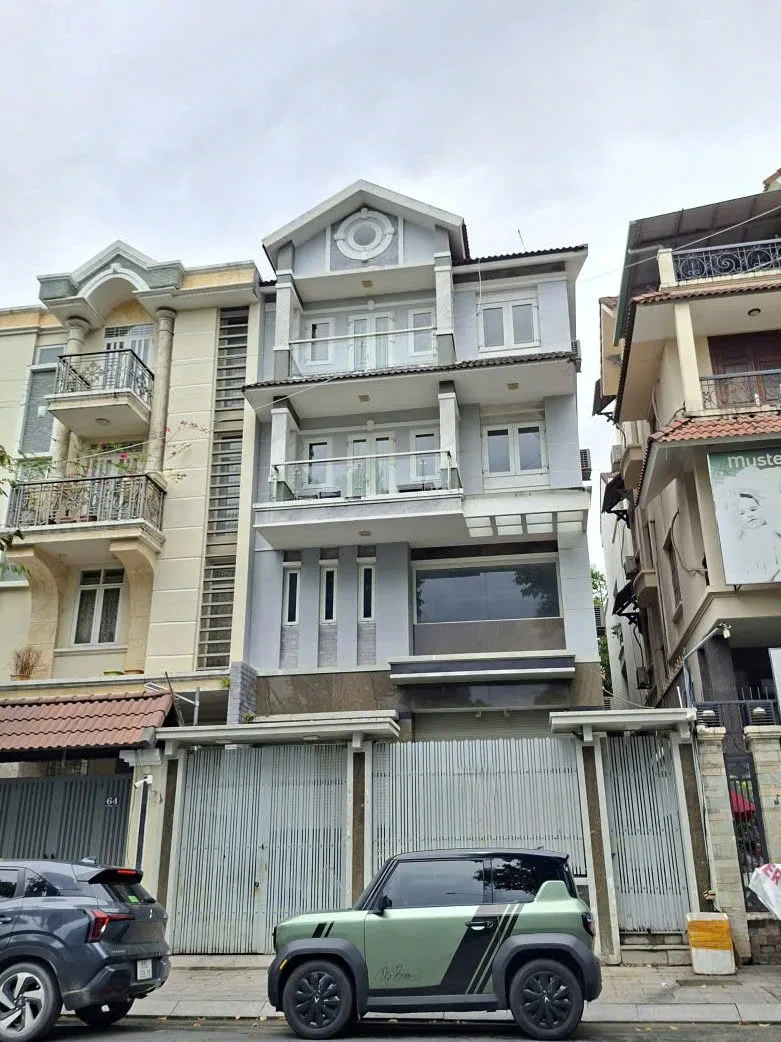 Cho thuê Nhà mặt tiền : 62 Hoa Phượng, Phường 2, Quận Phú Nhuận. Giá thuê : 50 triệu/tháng