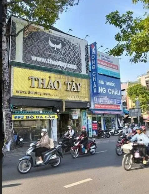 Cho thuê Nhà mặt tiền : 995 Hoàng Sa, Quận 3. Giá thuê : 45 triệu/tháng