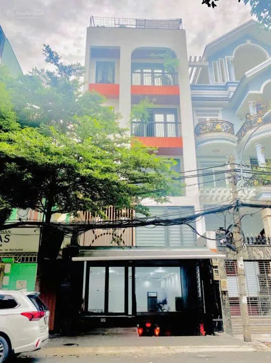 Cho thuê Nhà mặt tiền:  21A Hậu Giang, Phường 4, Quận Tân Bình. Giá thuê : 60 triệu/tháng