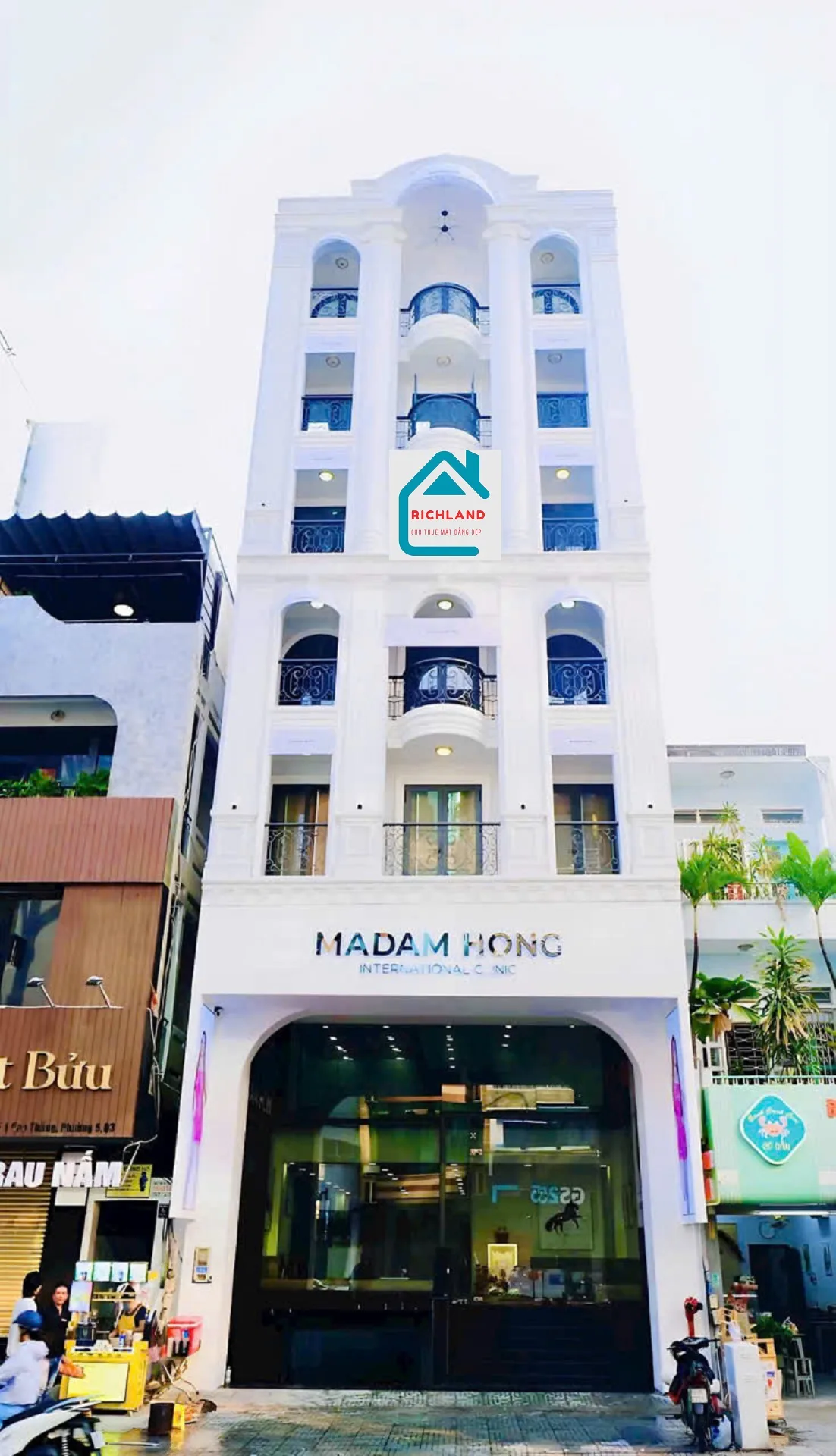Cho Thuê Toà Nhà Mặt Tiền : 40-42 Cao Thắng, Phường 5, Quận 3, TPHCM. Giá cho thuê : 400 triệu / thá
