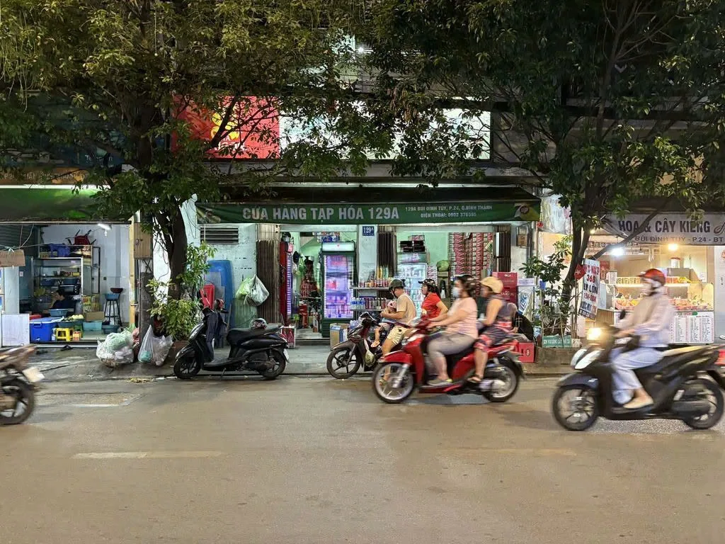 Cho thuê Nhà mặt tiền : 129A Bùi Đình Tuý, Phường 14, Quận Bình Thạnh. Giá thuê : 45 triệu/tháng
