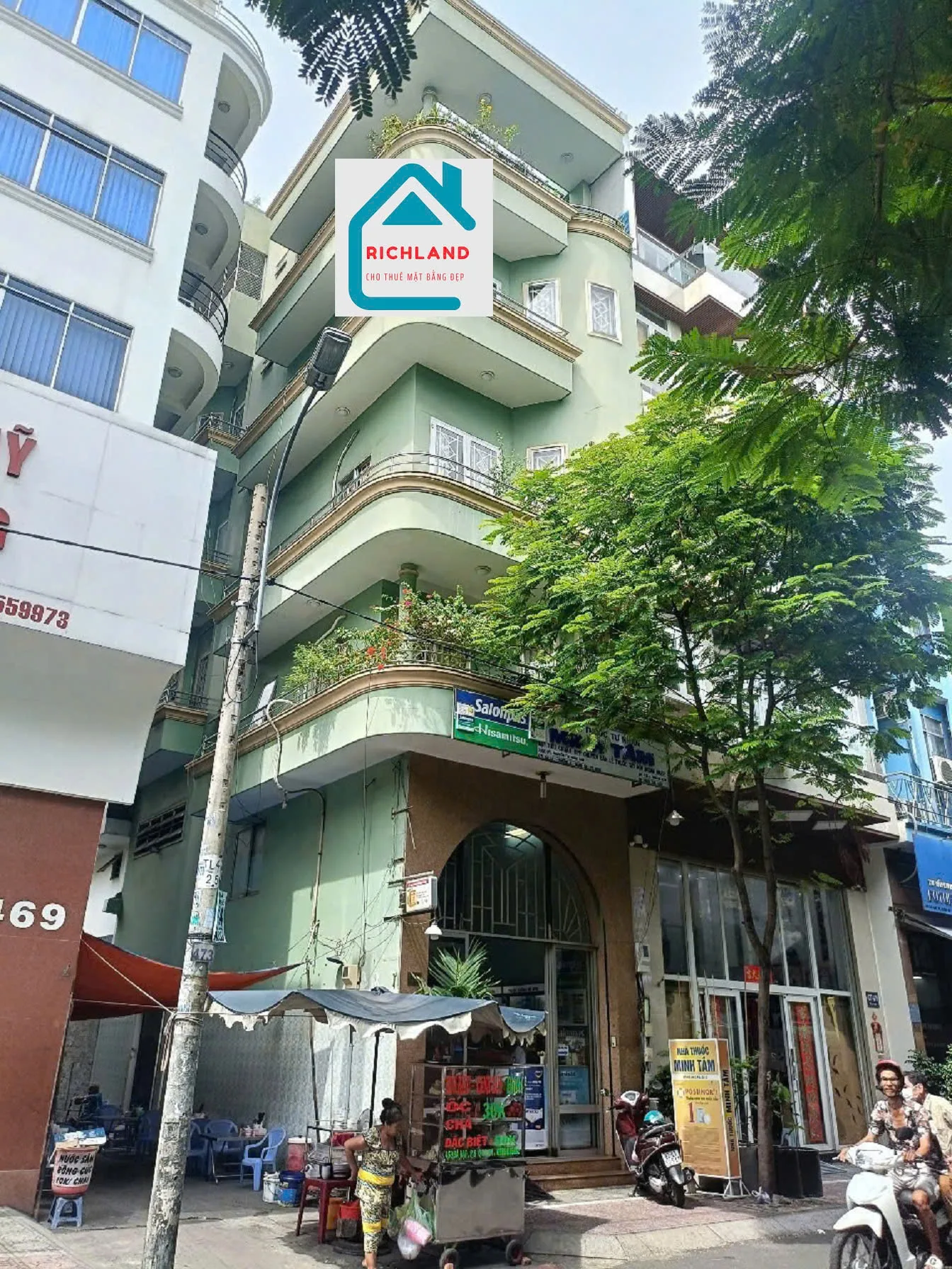 GÓC 2 MẶT TIỀN – 75-77 HÀM NGHI & TÔN THẤT ĐẠM, PHƯỜNG BẾN THÀNH, TP.HCM. GIÁ THUÊ : 21.000 USD/THÁN