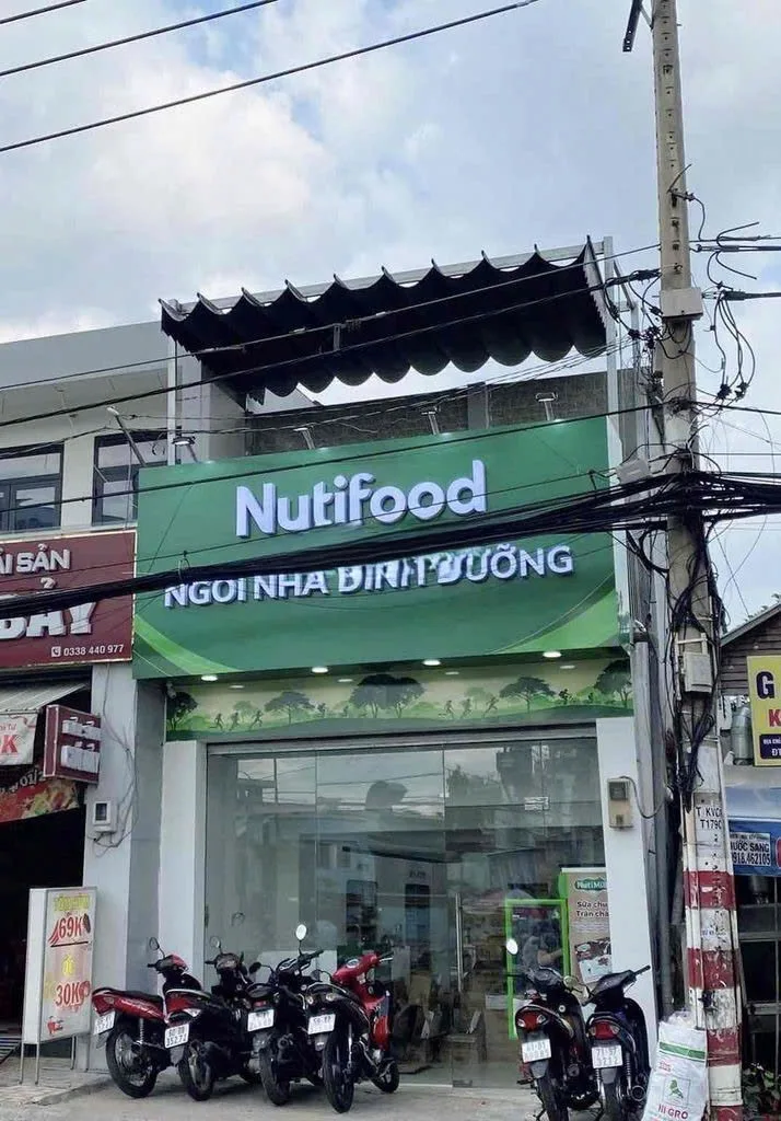 Cho thuê Nhà mặt tiền : 1002 Kha Vạn Cân, TP. Thủ Đức. Giá thuê : 22 triệu/tháng
