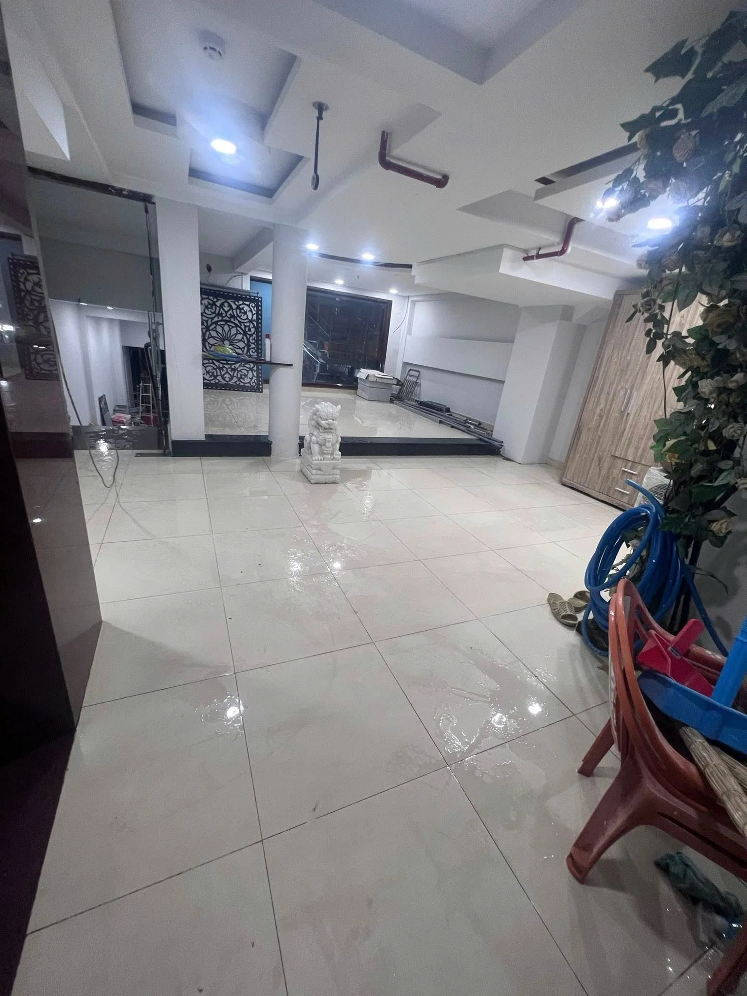 Cho thuê Nhà : 10 Hồ Xuân Hương, Quận Bình Thạnh. Giá thuê : 21 triệu/tháng 