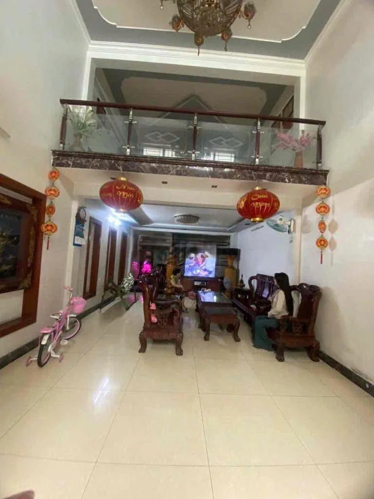 Cho thuê Nhà : 71/5 Nguyễn Phúc Chu, Quận Tân Bình. Giá thuê : 35 triệu/tháng